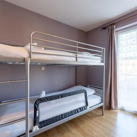 Zandloper With Balcony By Interhome Appartamento Bredene